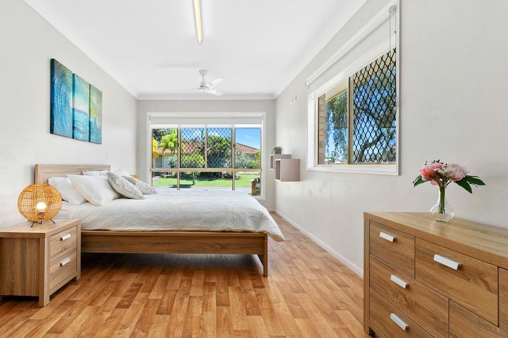 Photo of Bedroom in Eli Waters