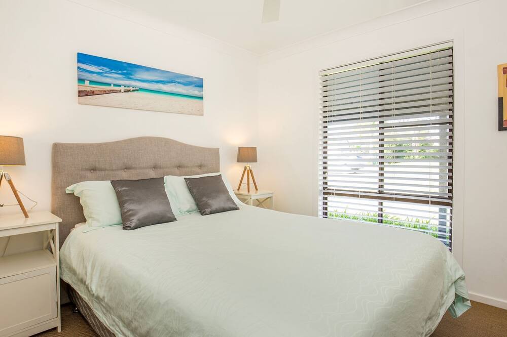 Photo of Bedroom in Erowal Bay