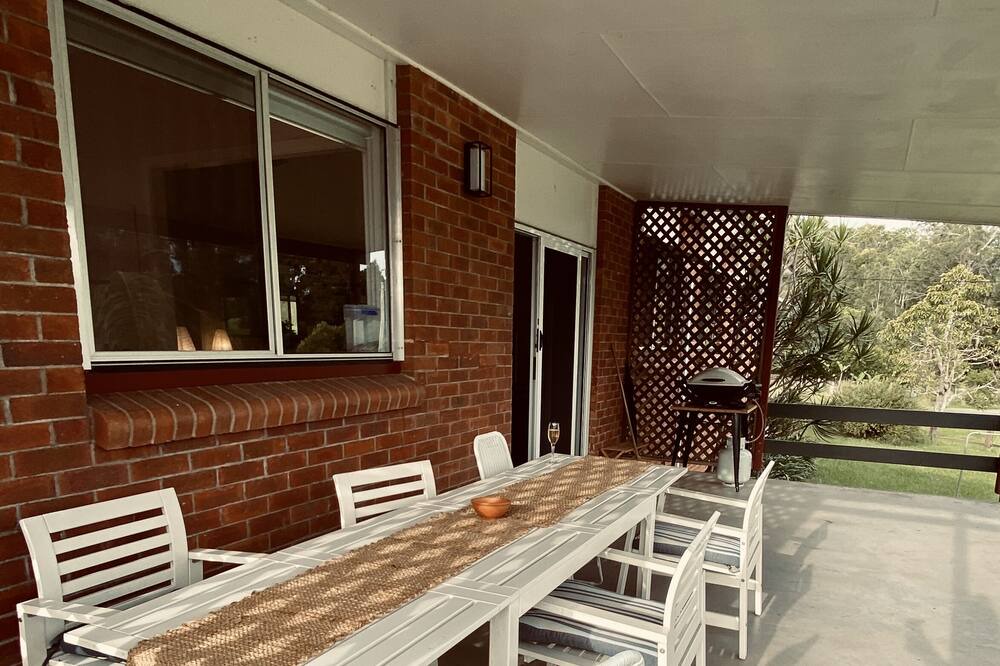Photo of Patio Balcony in Mallanganee