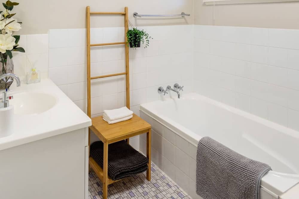 Photo of Bathroom in Bracken Ridge