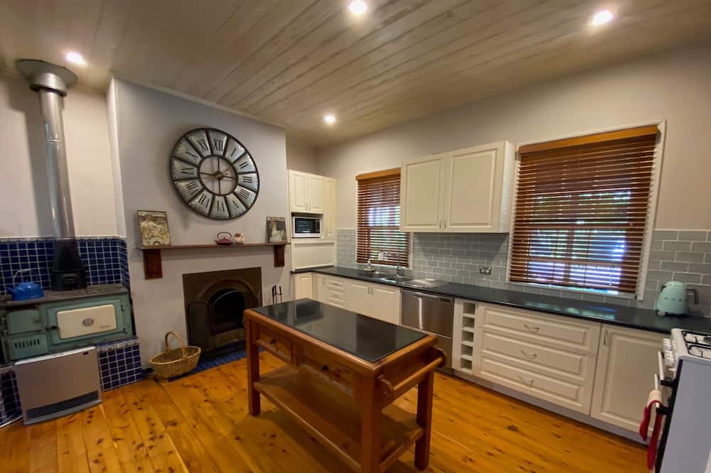 Photo of Kitchen in Molong