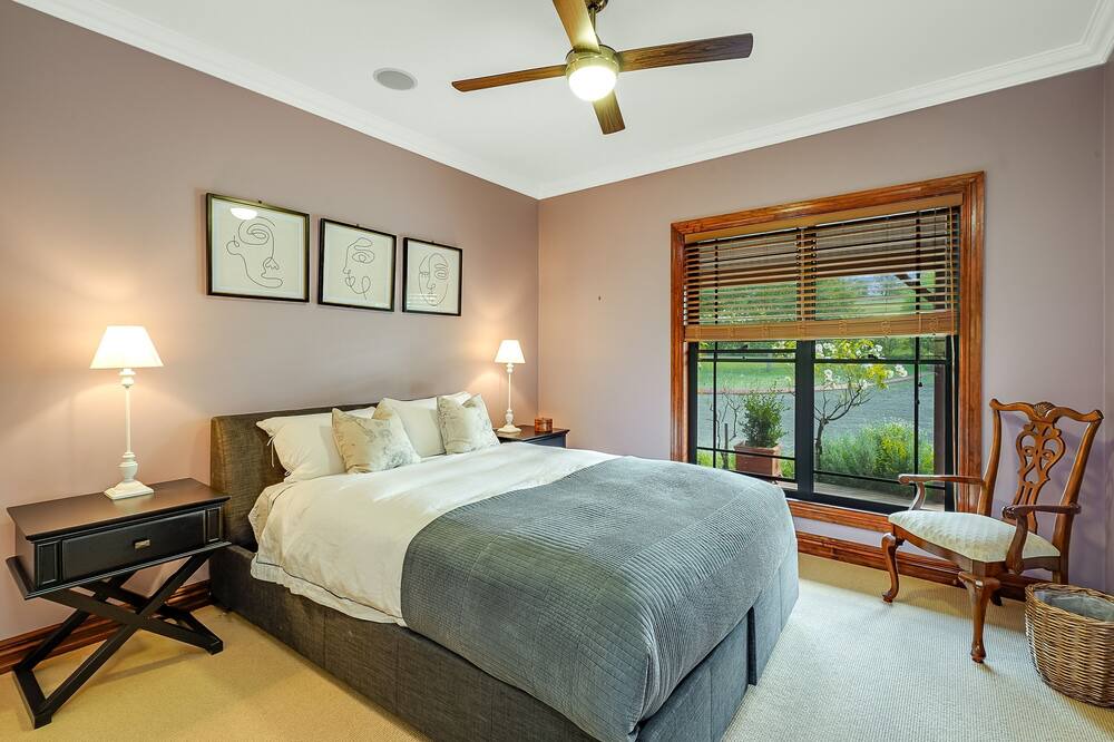Photo of Bedroom in Buttai