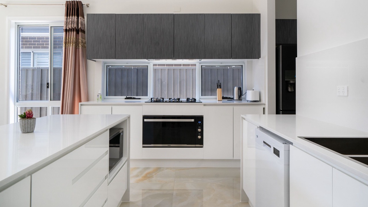 Photo of Kitchen in Glen Alpine