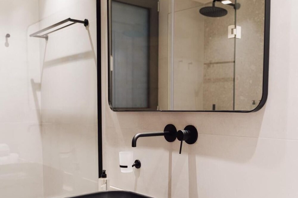 Photo of Bathroom in Tingaki