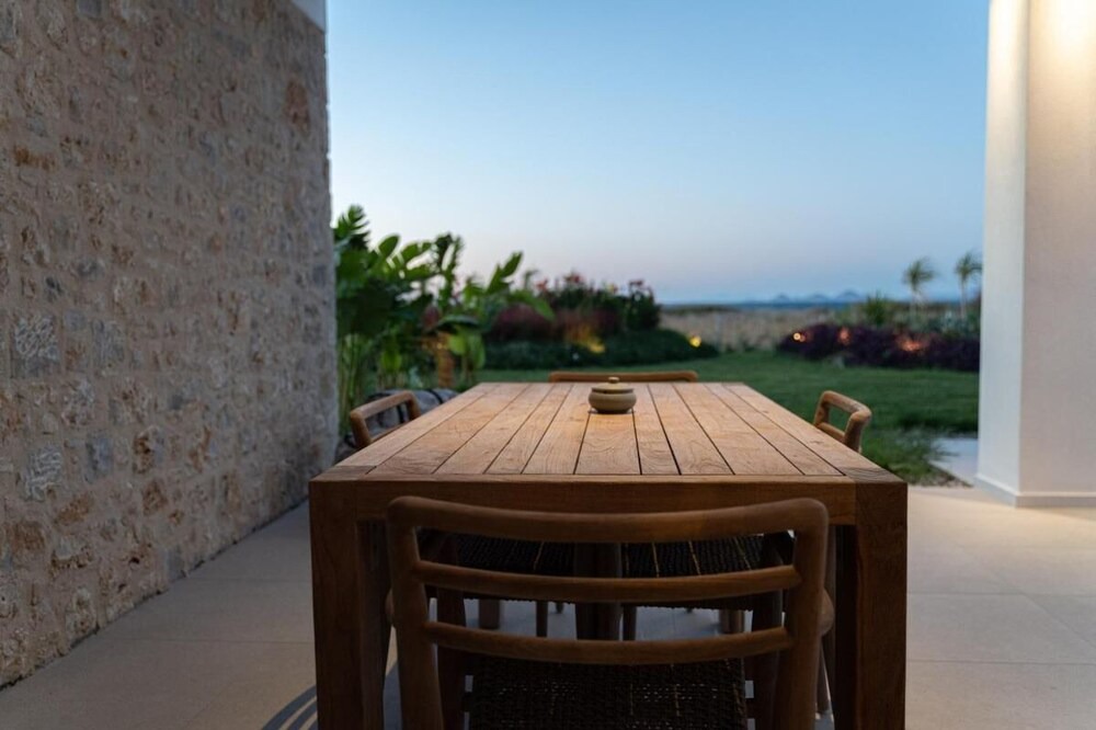 Photo of Outdoor in Tingaki