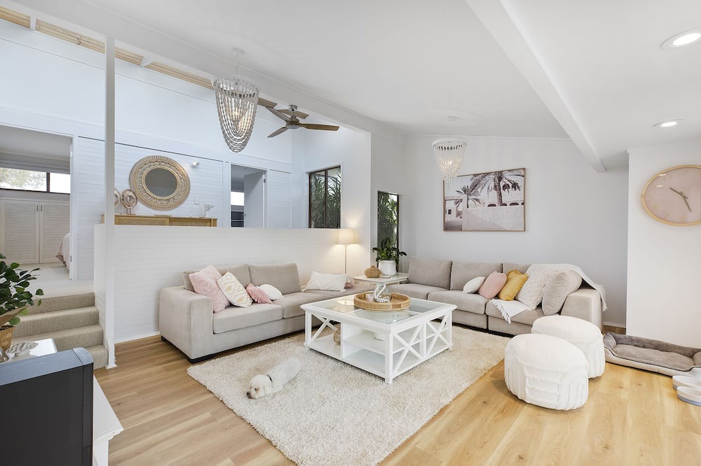 Photo of Livingroom in Shelly Beach