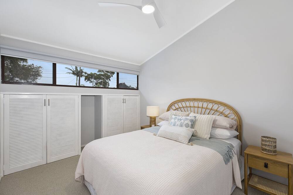 Photo of Bedroom in Shelly Beach