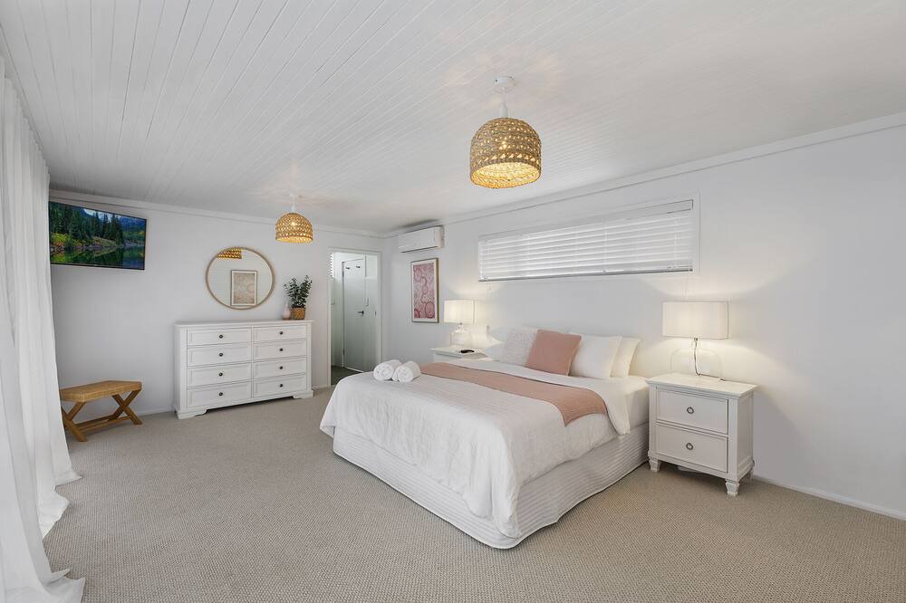 Photo of Bedroom in Shelly Beach