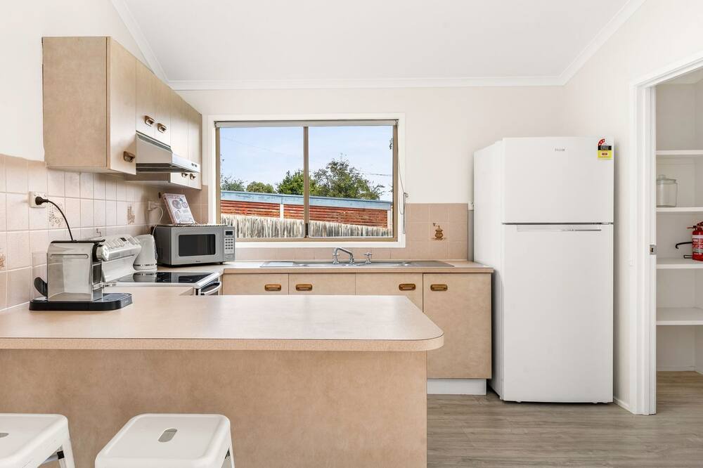 Photo of Kitchen in Sunset Strip