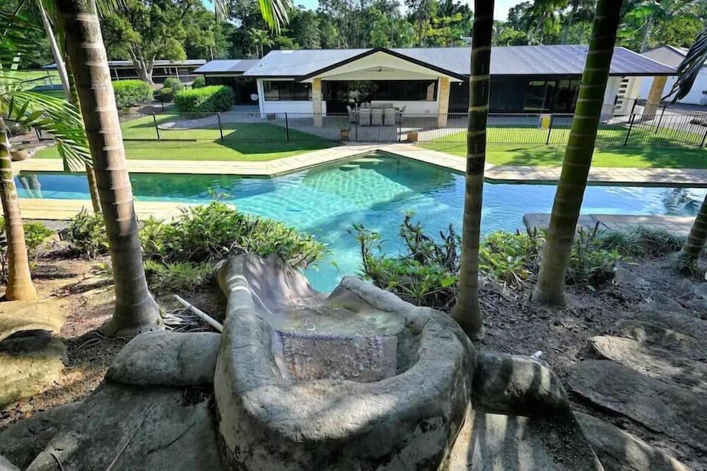 Photo of Outdoor in Doonan