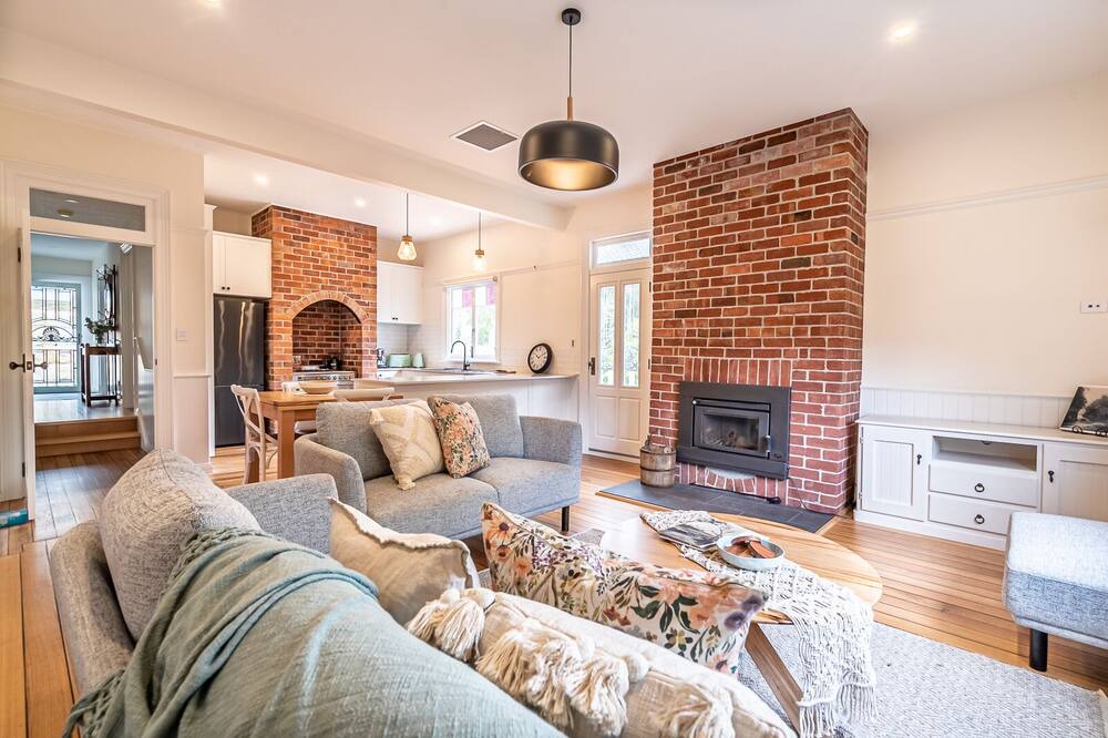 Photo of Livingroom in Collinsvale