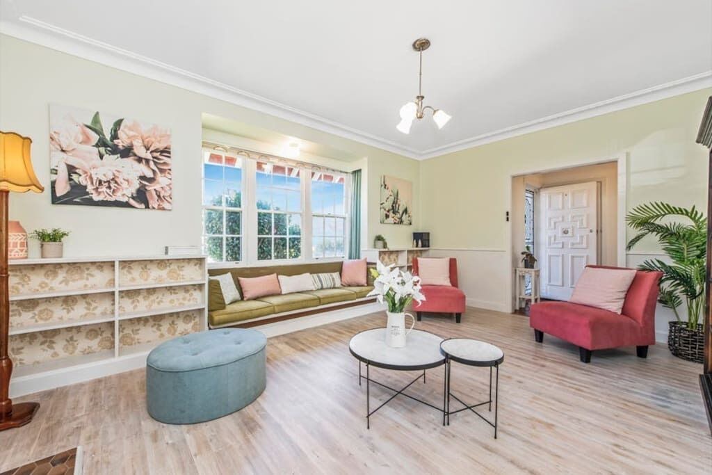 Photo of Livingroom in Scotts Head