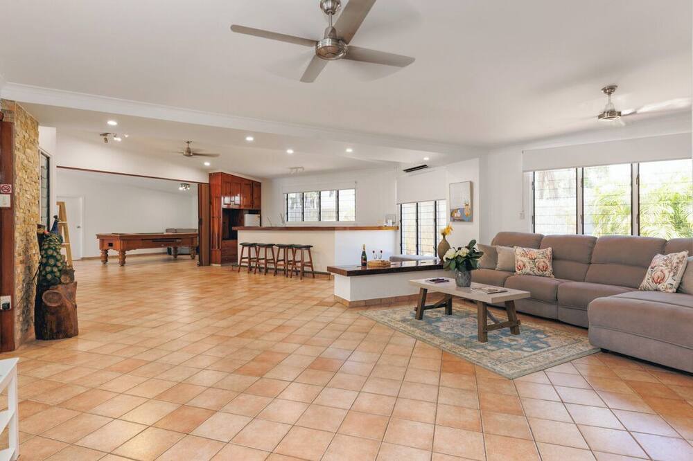 Photo of Livingroom in Parap