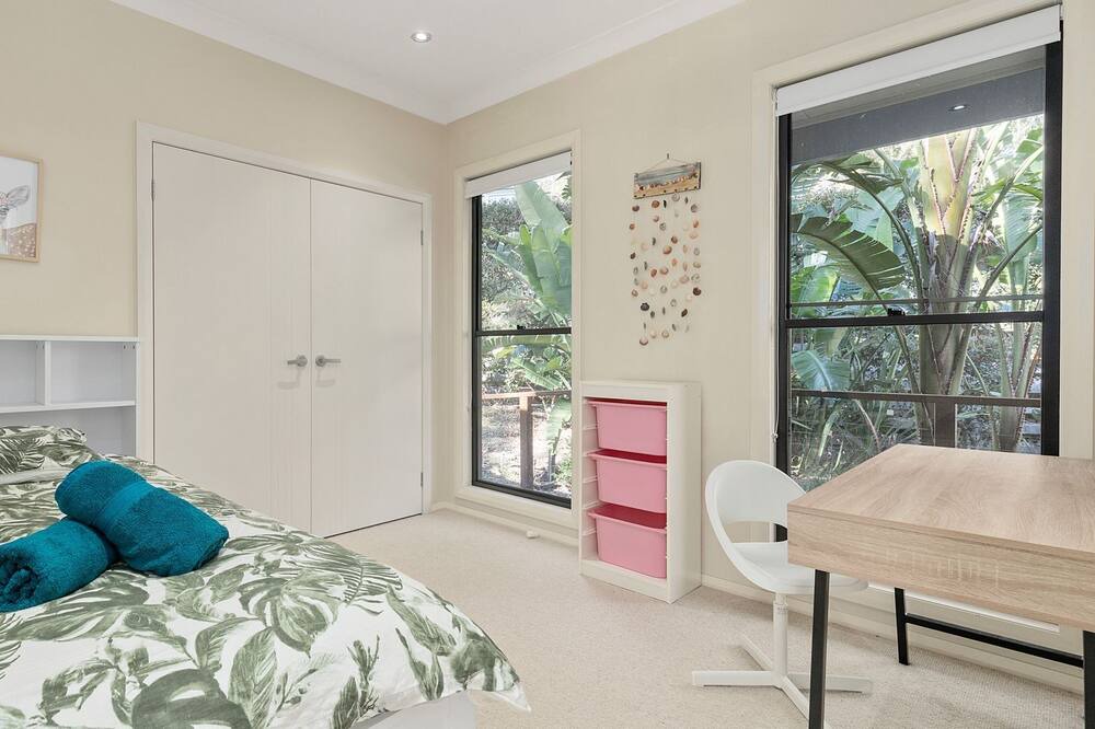 Photo of Bedroom in Murrays Beach