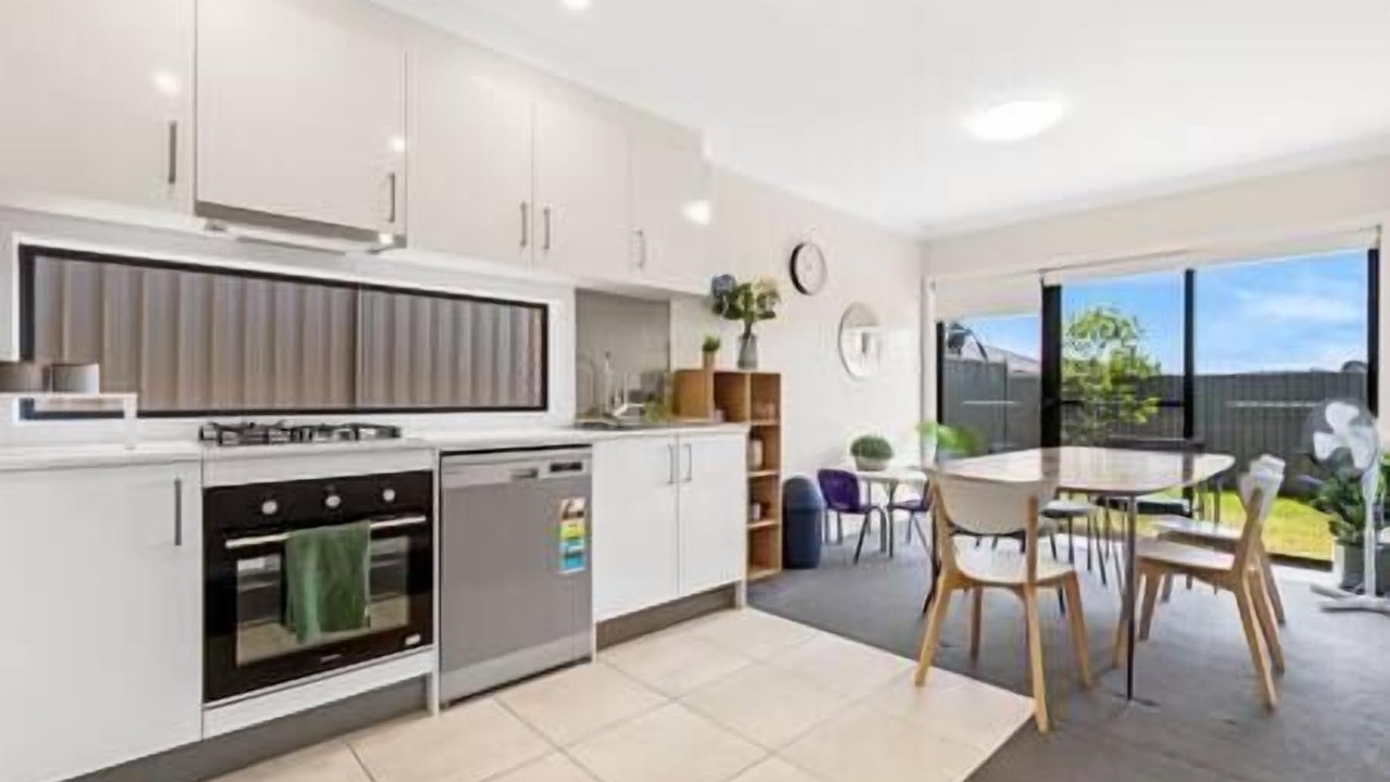 Photo of Kitchen in Austral