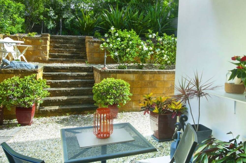 Photo of Outdoor in Elizabeth Beach