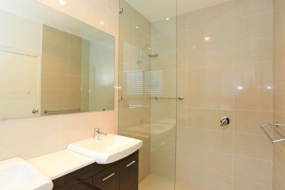 Photo of Bathroom in Elizabeth Beach