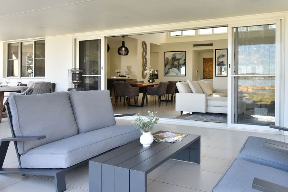 Photo of Livingroom in Dora Creek