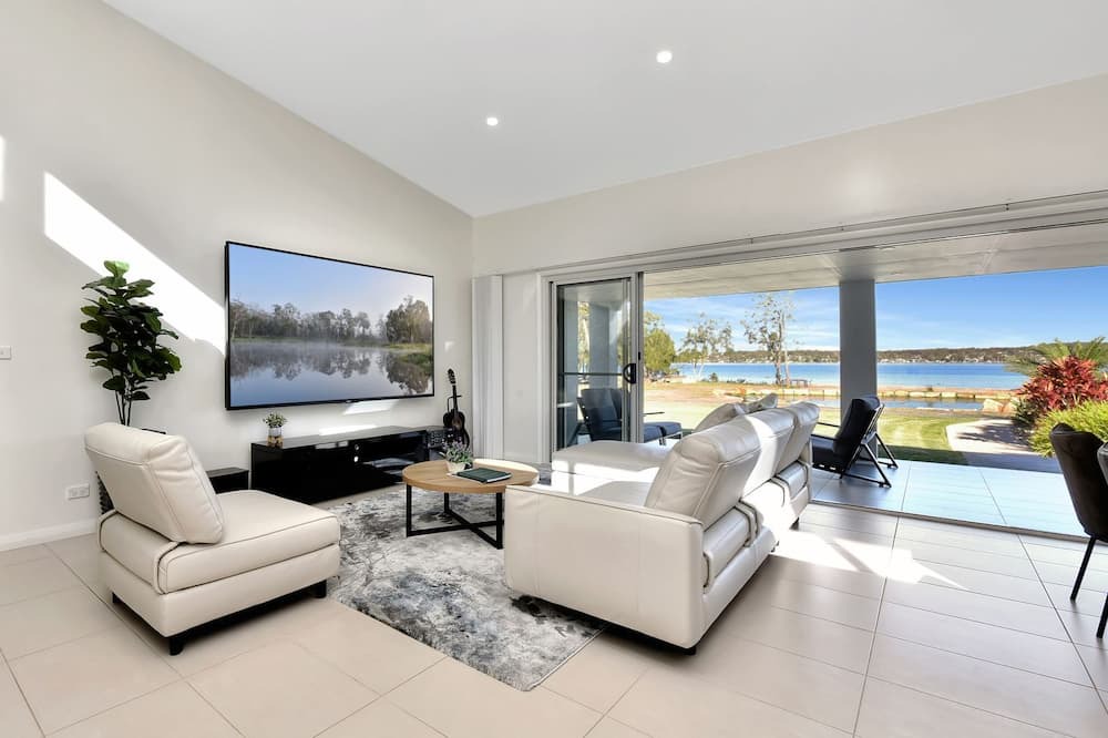 Photo of Livingroom in Dora Creek