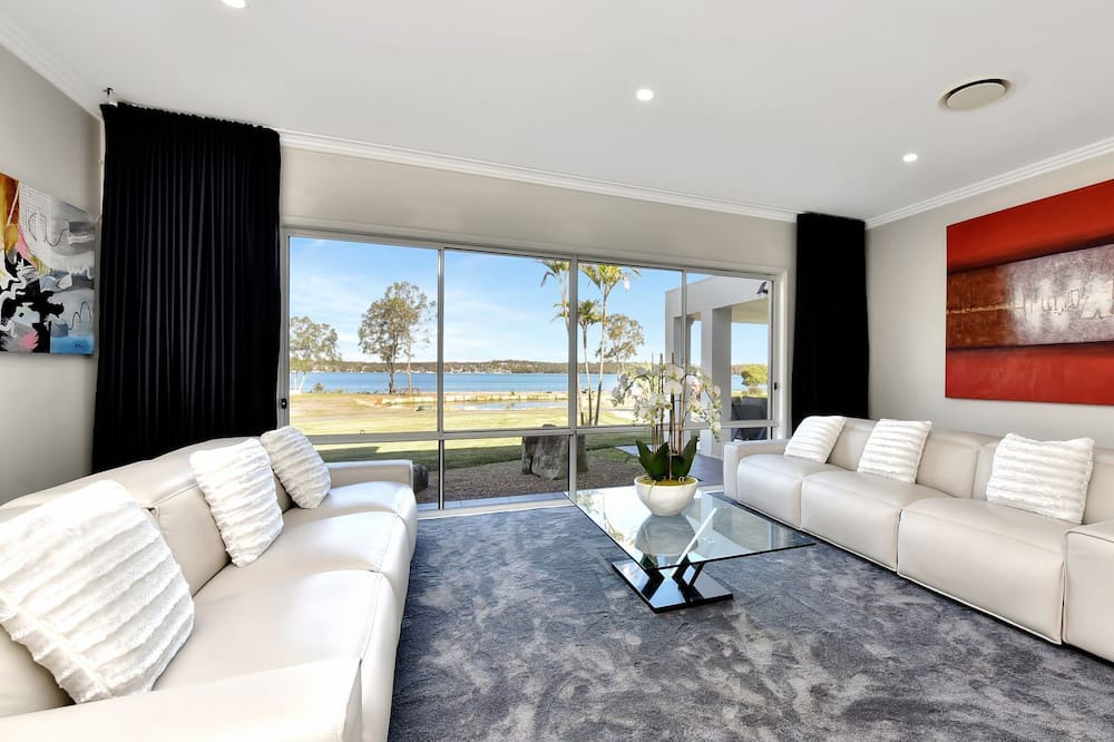 Photo of Livingroom in Dora Creek