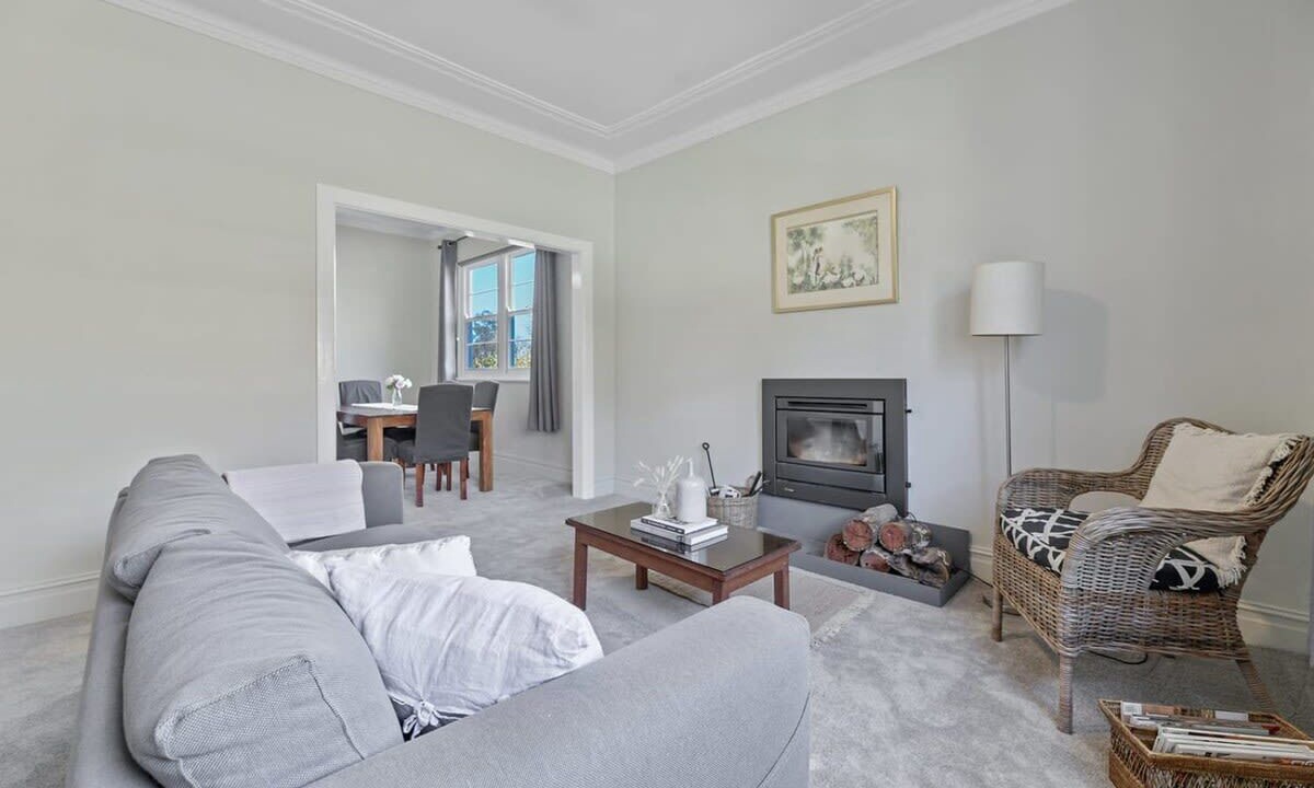 Photo of Livingroom in West Bathurst