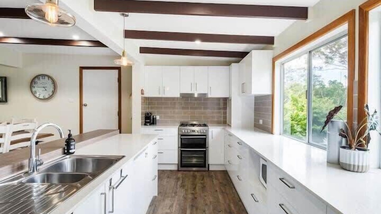 Photo of Kitchen in South Durras