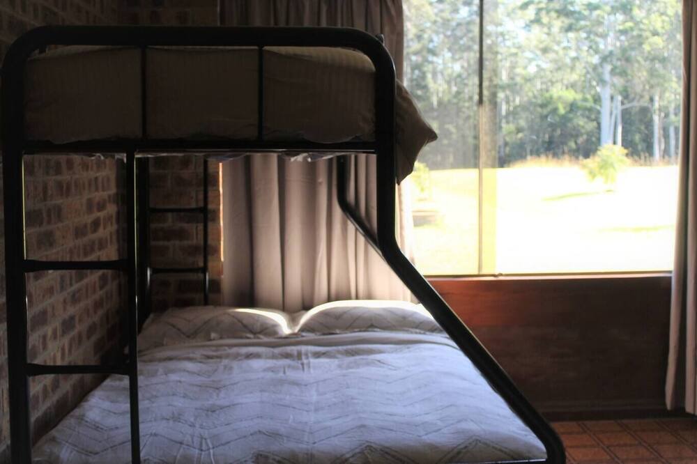 Photo of Bedroom in Boolambayte
