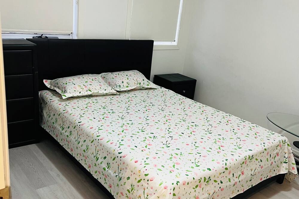Photo of Bedroom in Macquarie Links
