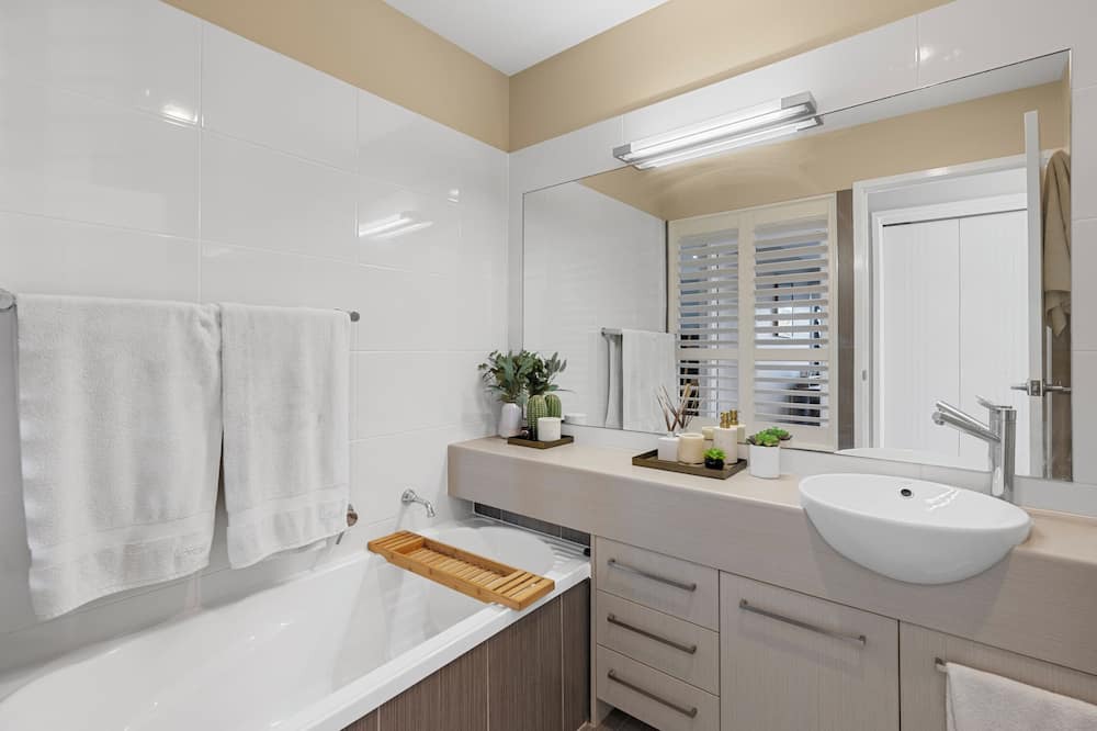Photo of Bathroom in Tin Can Bay