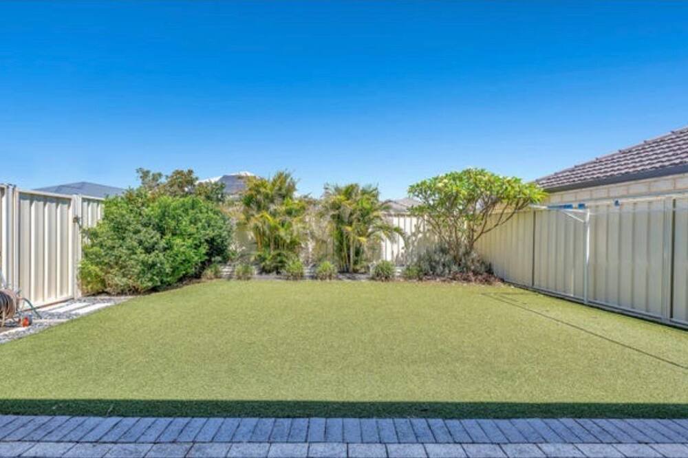 Photo of Outdoor in Lakelands