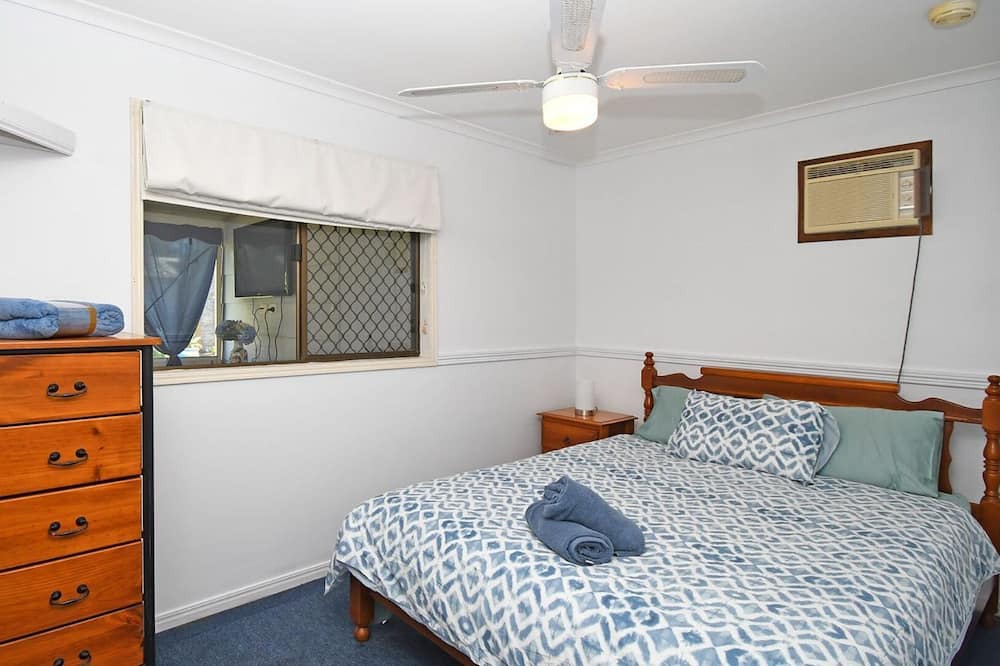 Photo of Bedroom in Point Vernon