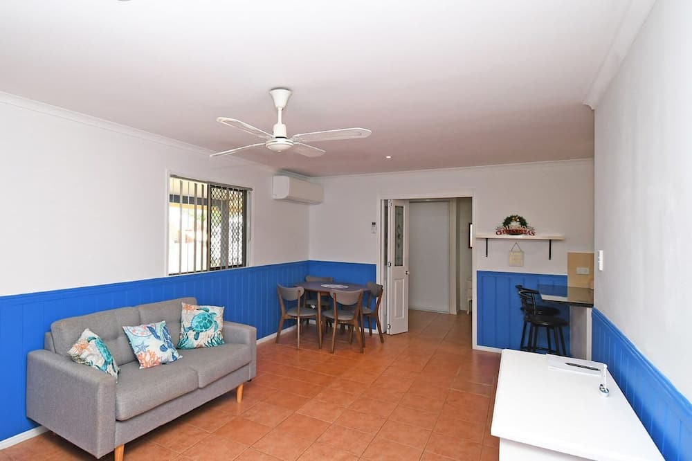 Photo of Livingroom in Point Vernon