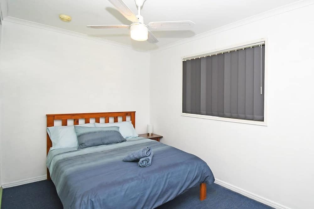 Photo of Bedroom in Point Vernon