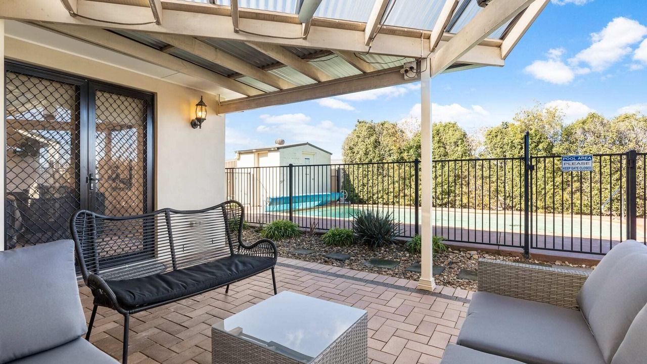 Photo of Patio Balcony in Bletchington