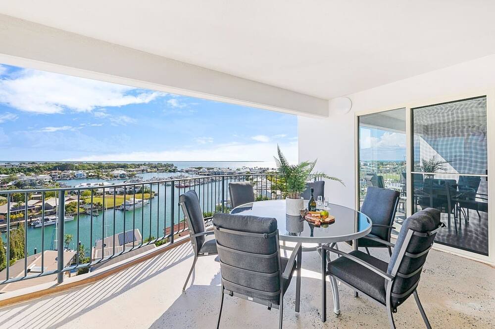 Photo of Patio Balcony in Cullen Bay