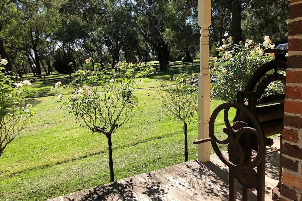Photo of Outdoor in Kilsyth South