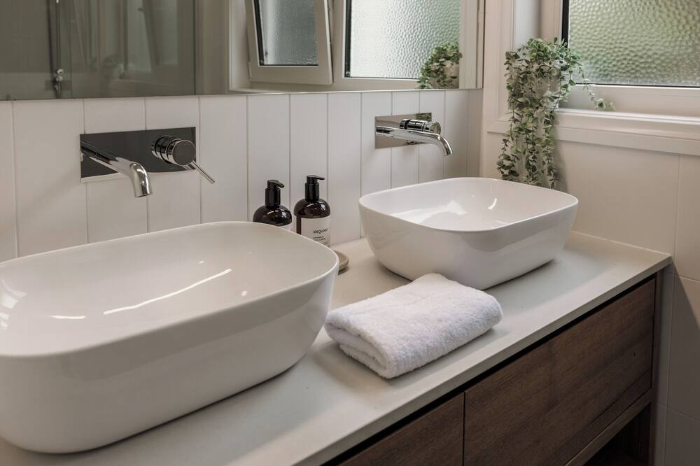Photo of Bathroom in Bicheno