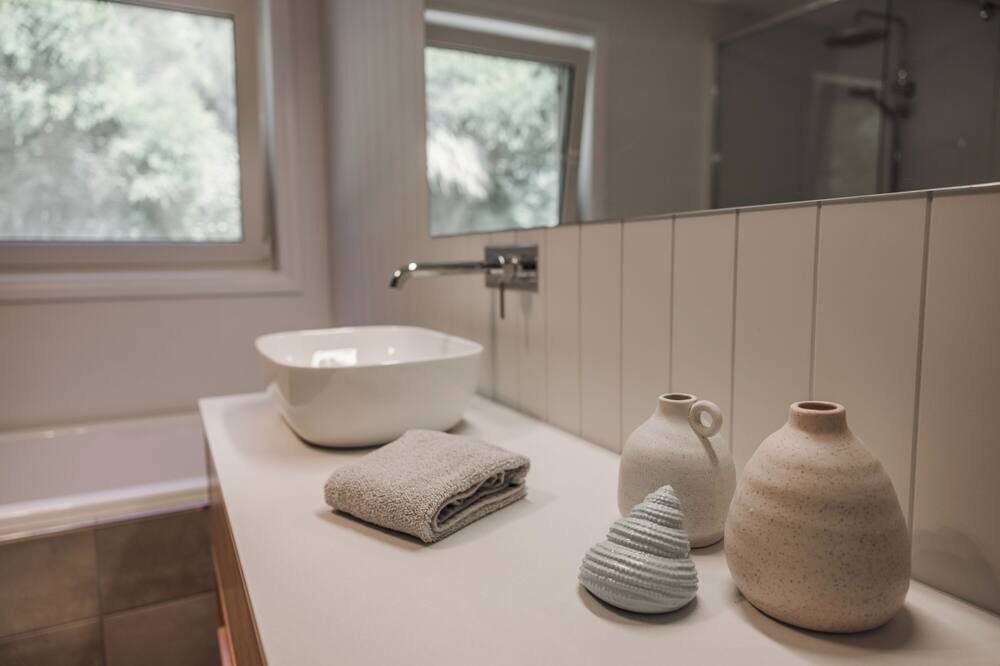 Photo of Bathroom in Bicheno