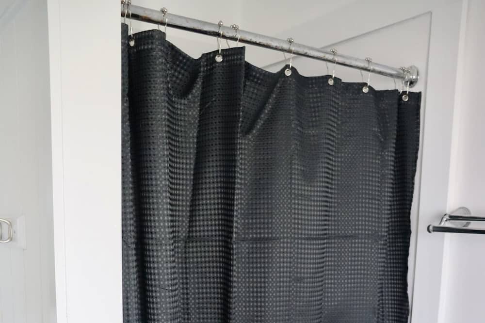 Photo of Bathroom in Uralla