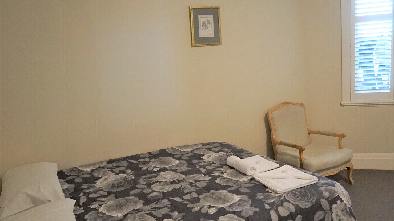 Photo of Bathroom in Mortlake
