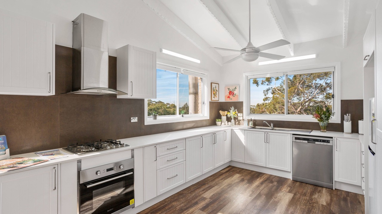 Photo of Kitchen in Mount Riverview