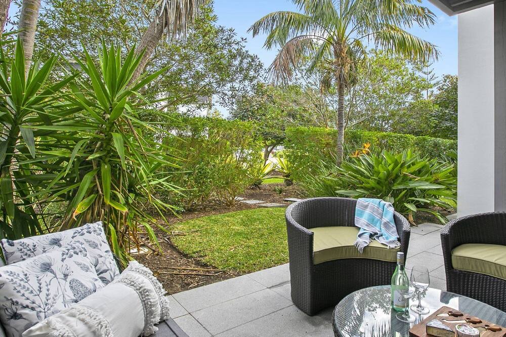 Photo of Outdoor in Magenta Shores