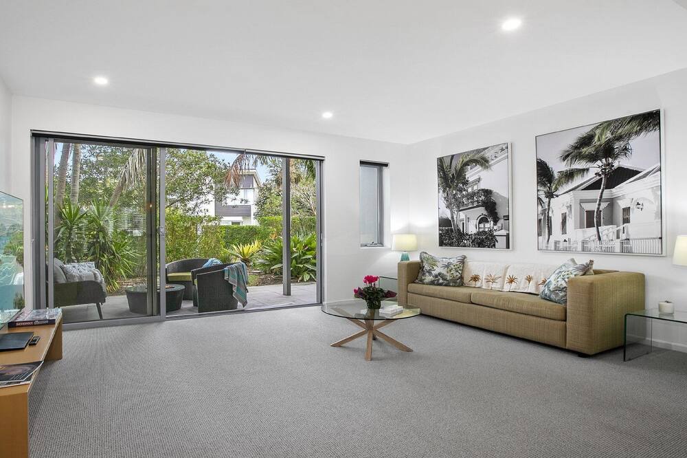 Photo of Livingroom in Magenta Shores
