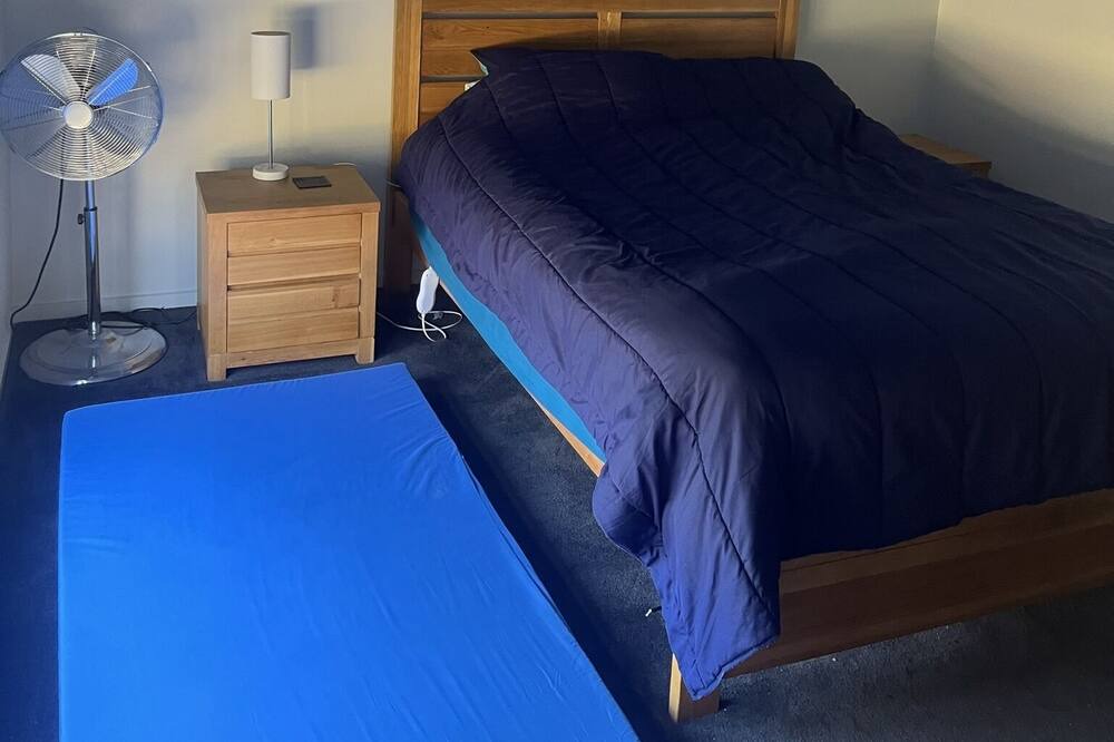 Photo of Bedroom in Golden Beach