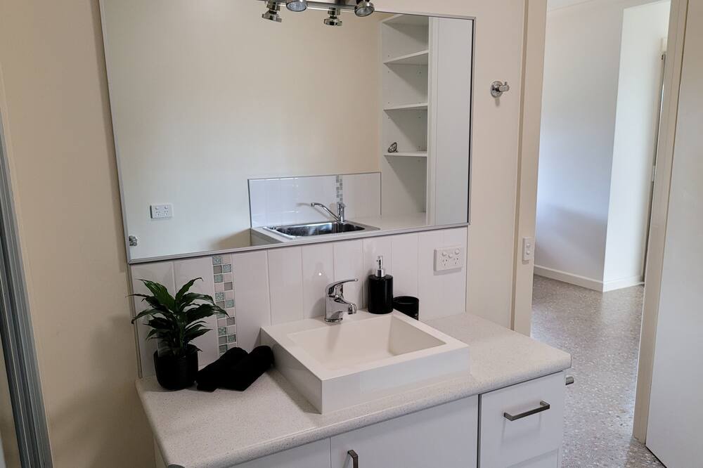 Photo of Bathroom in Bairnsdale