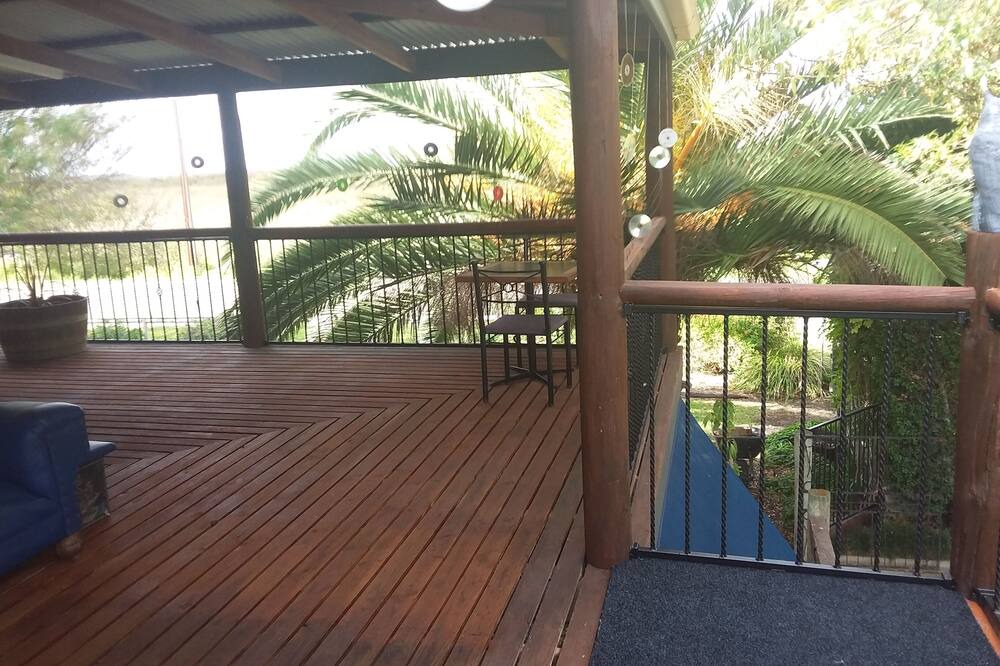 Photo of Patio Balcony in Wellington