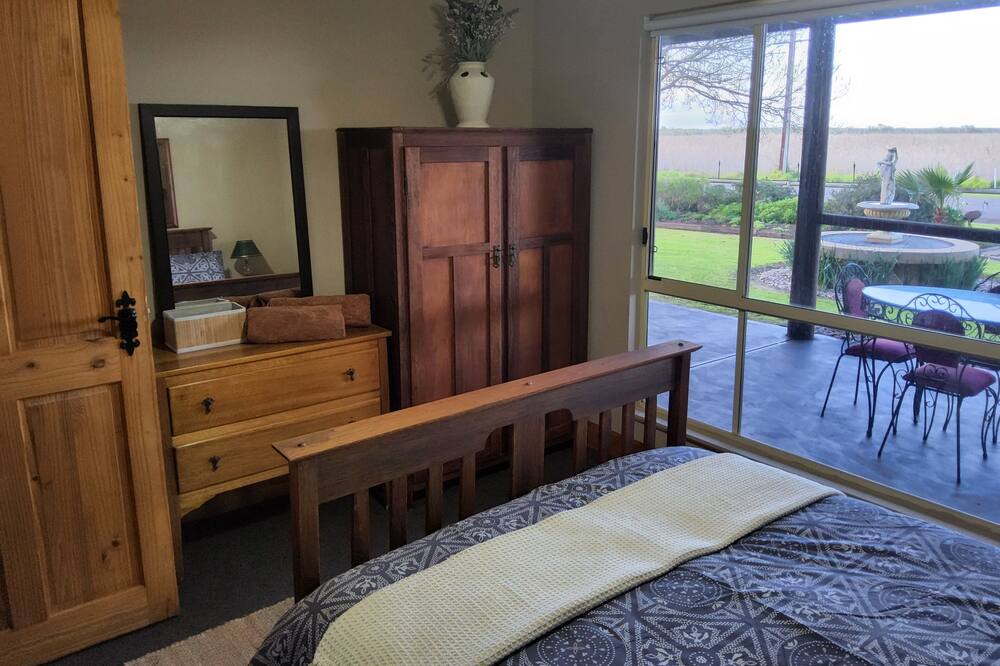 Photo of Bedroom in Wellington