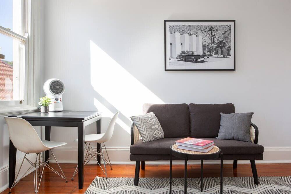 Photo of Livingroom in Petersham