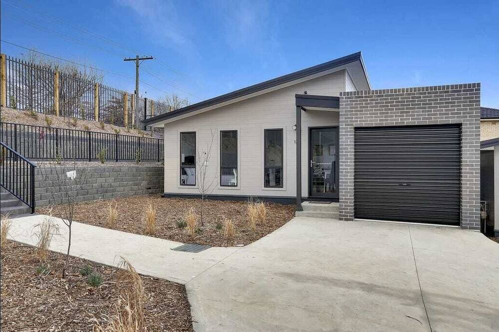 Photo of Others in Bowenfels