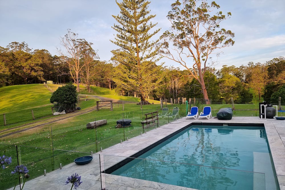 Photo of Outdoor in Lillian Rock